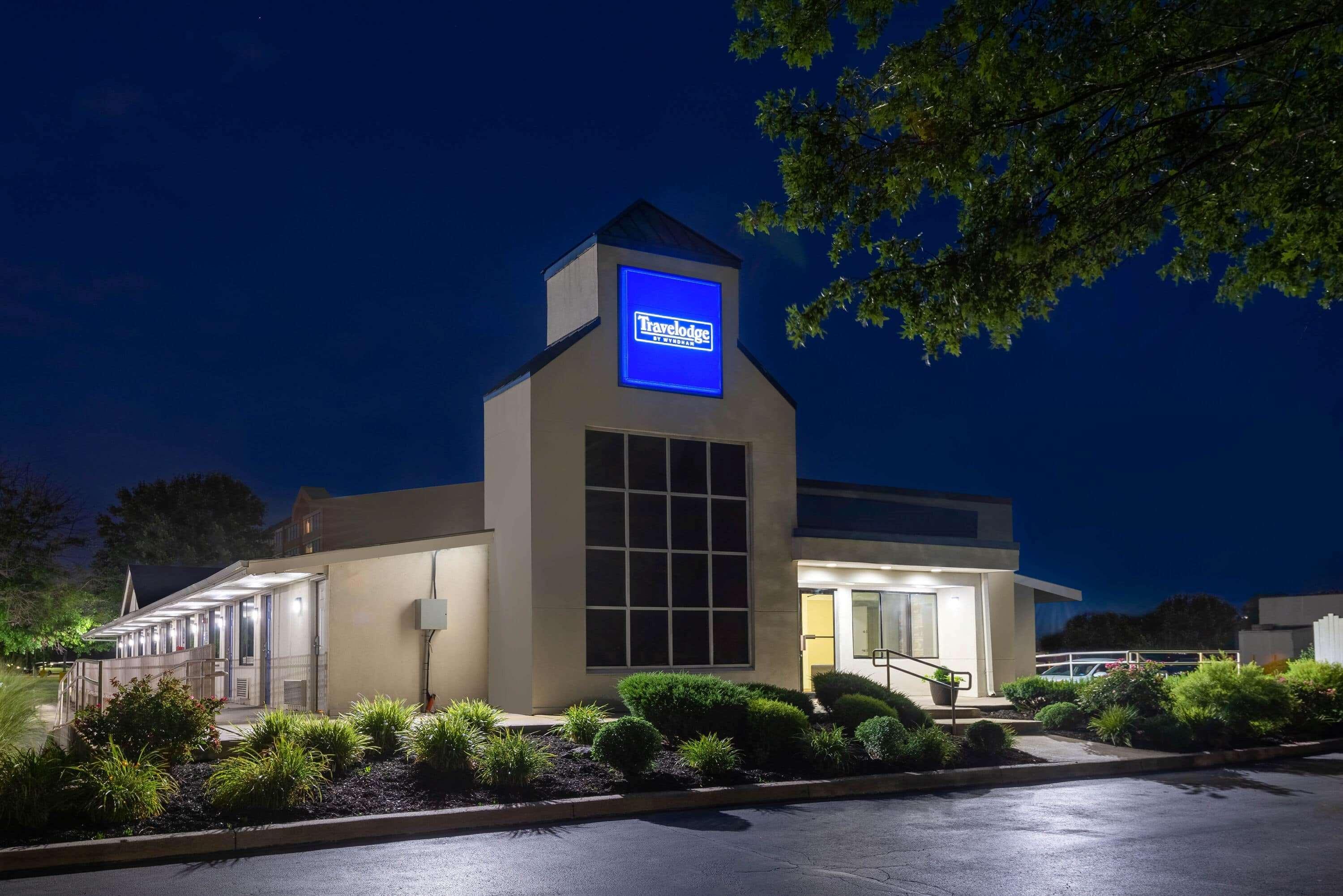 Travelodge By Wyndham Essington / Philadelphia Airport Екстериор снимка