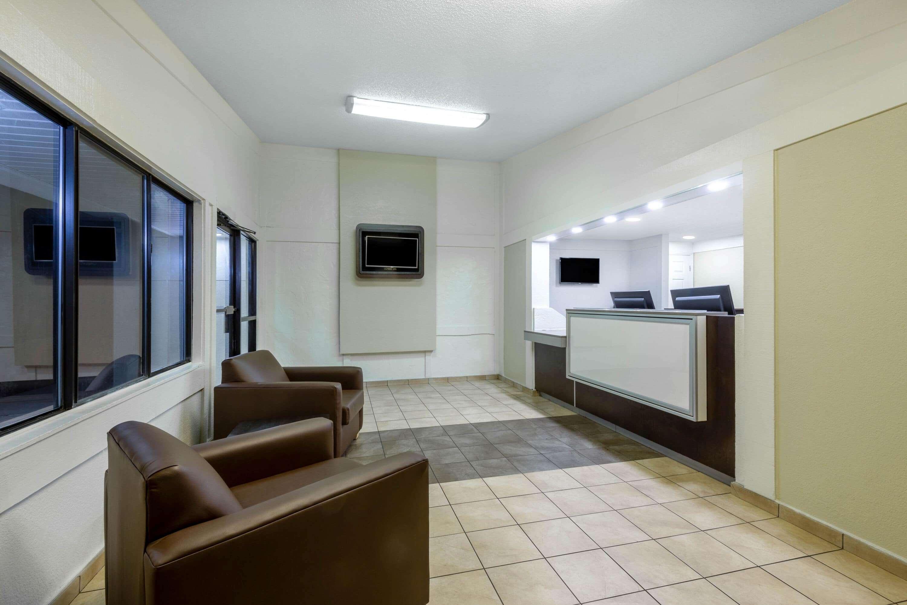 Travelodge By Wyndham Essington / Philadelphia Airport Екстериор снимка